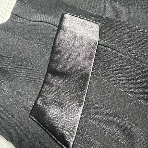 Tuxedo Black Strapless Corset Top - Picture 4 of 10